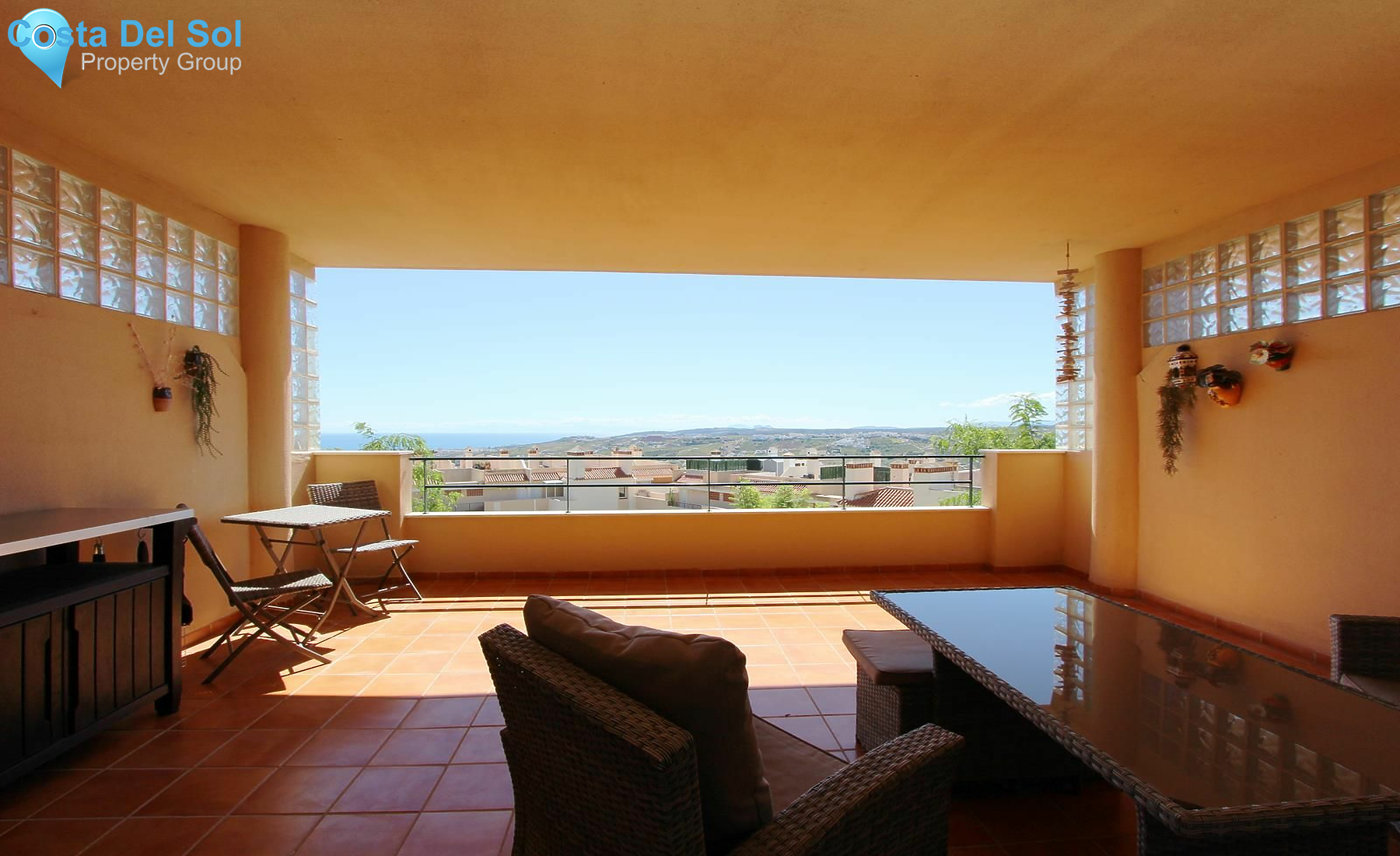 Middle Floor Apartment in Casares-1492786