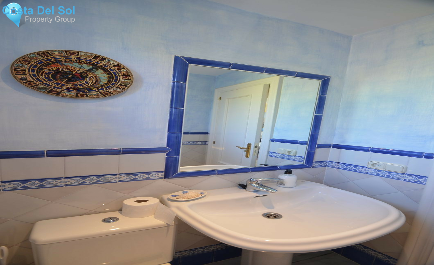 Middle Floor Apartment in Casares Playa-1383316