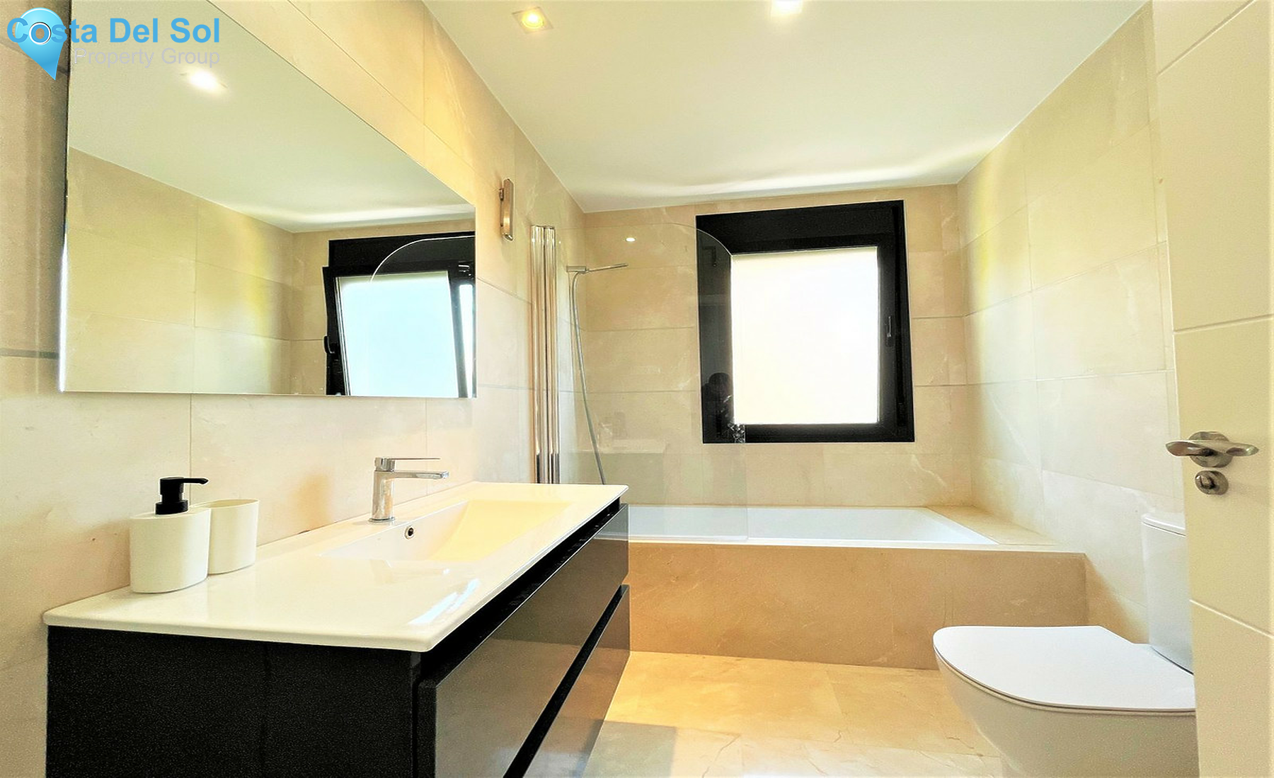 Middle Floor Apartment in Casares Playa-1401208