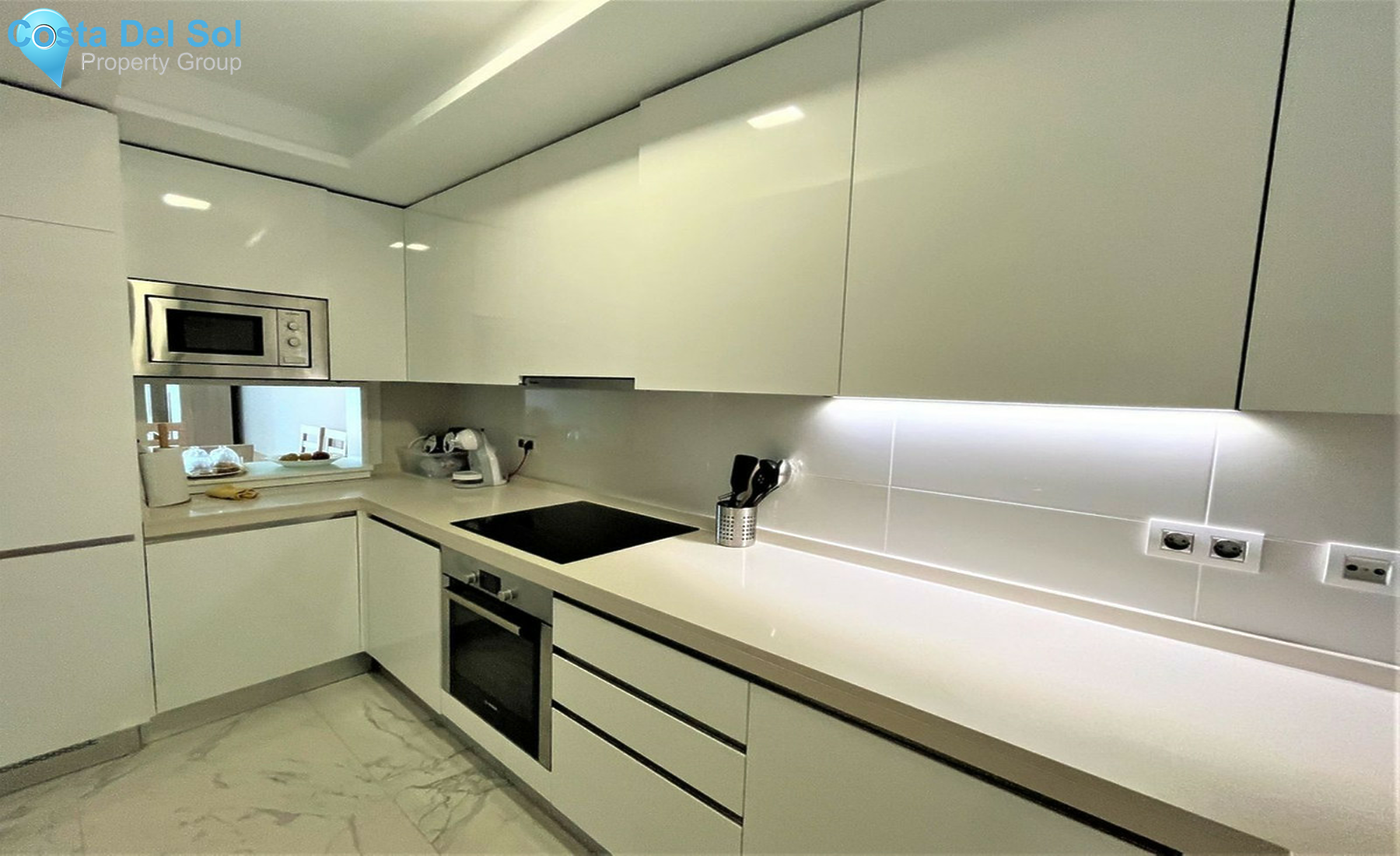 Middle Floor Apartment in Casares Playa-1440777