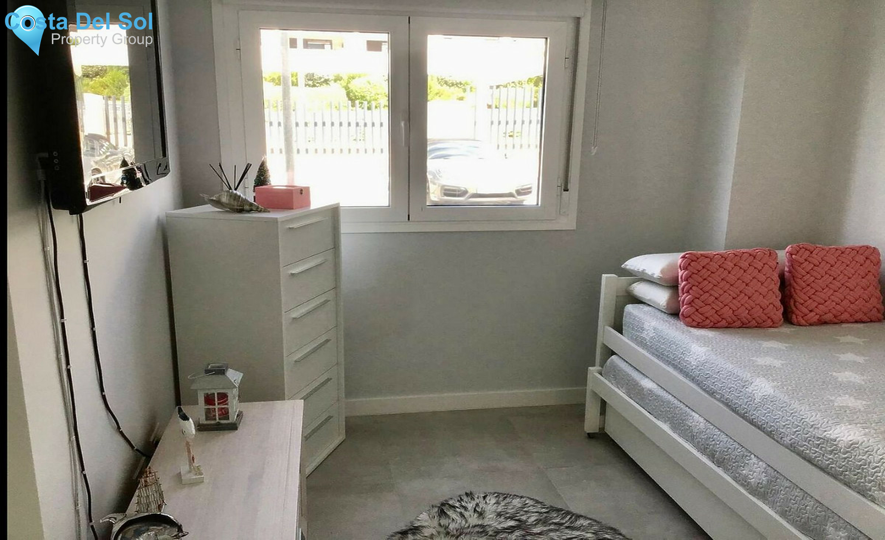 Middle Floor Apartment in Casares Playa-1453817