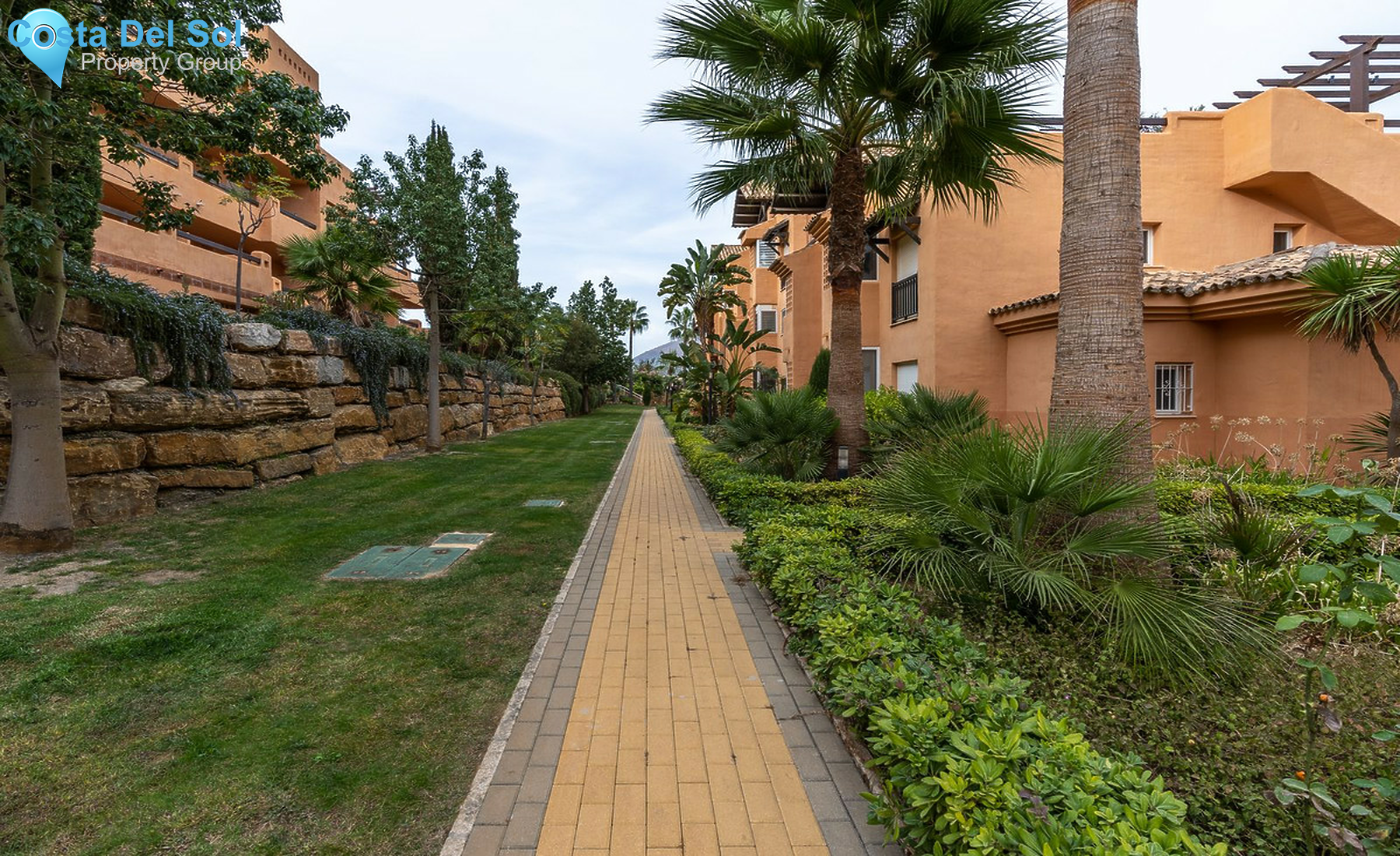 Middle Floor Apartment in Casares Playa-1504317