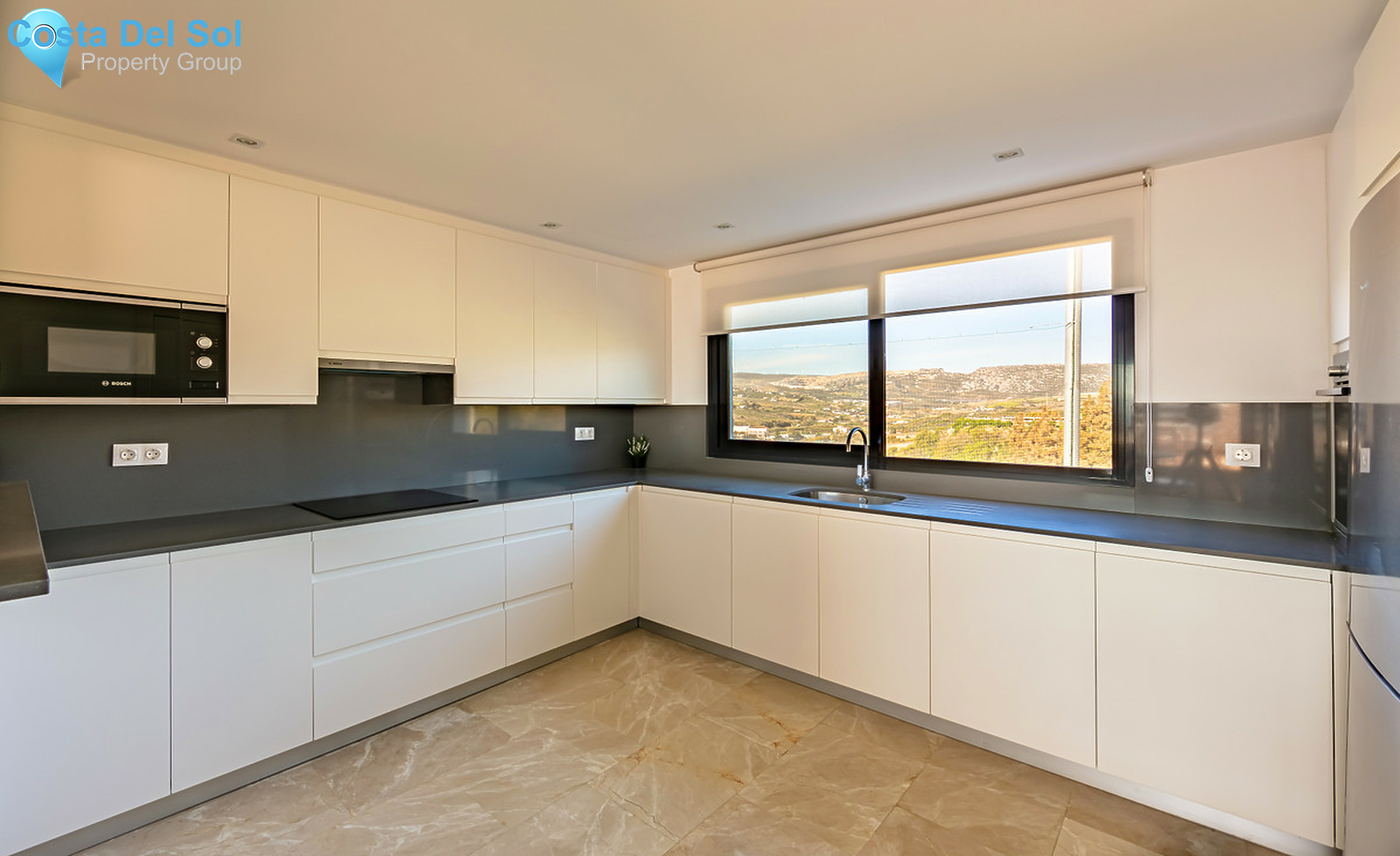 Middle Floor Apartment in Casares Playa-1556347