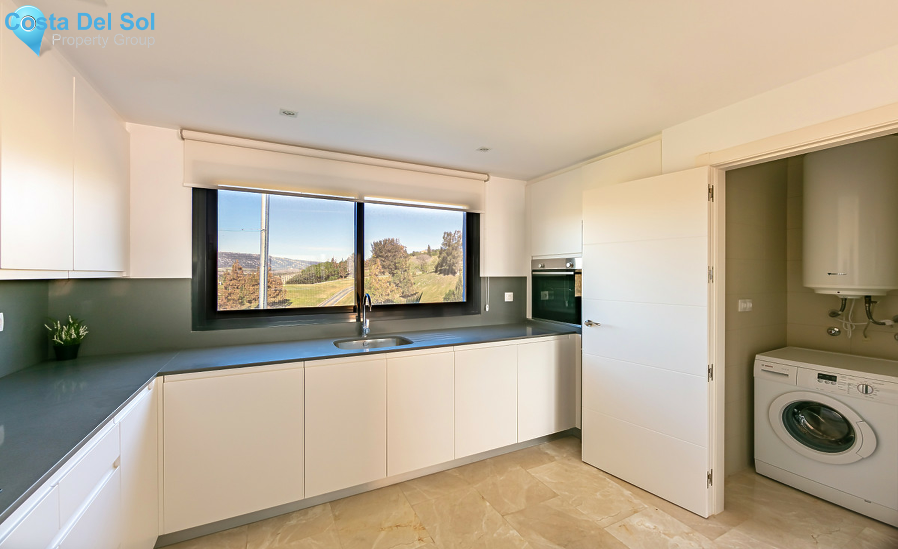 Middle Floor Apartment in Casares Playa-1556348