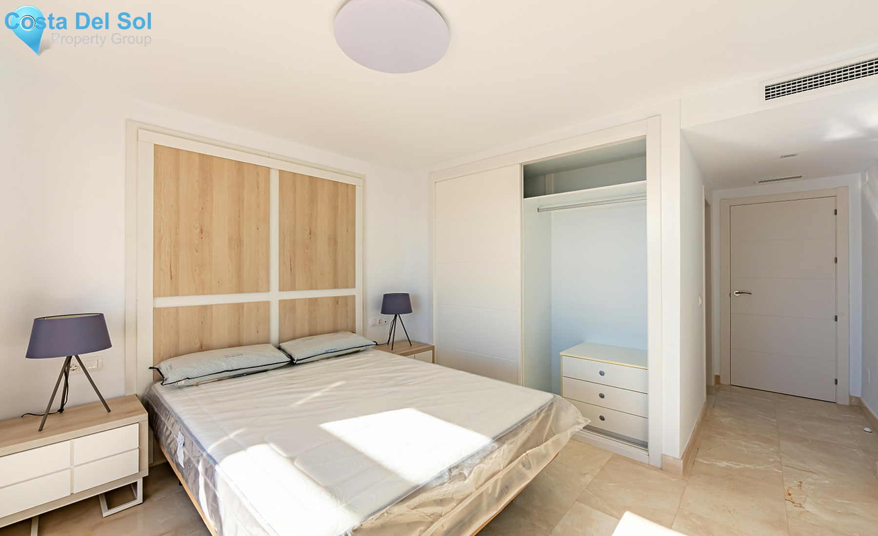 Middle Floor Apartment in Casares Playa-1556352