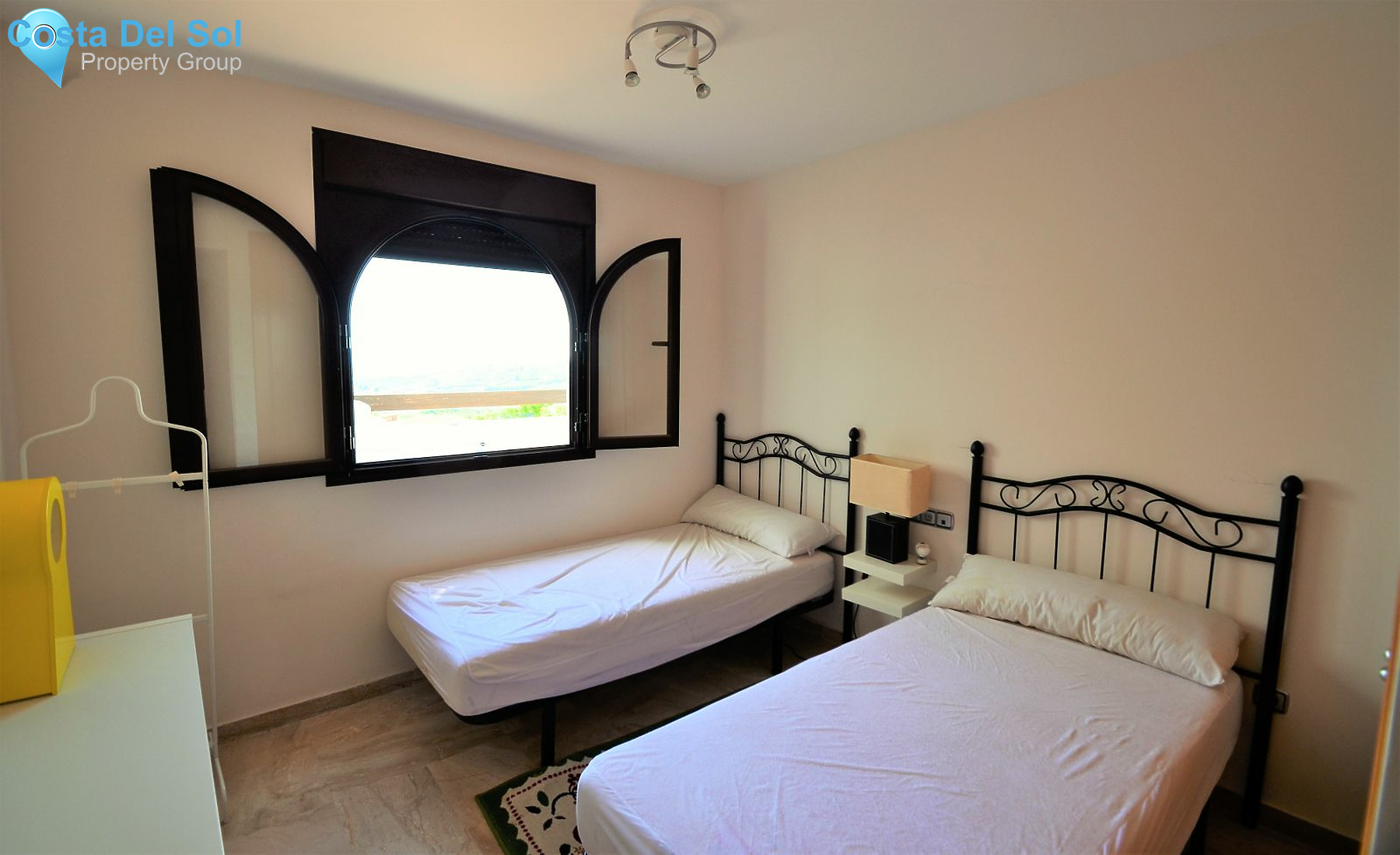 Middle Floor Apartment in Casares Playa-1196550