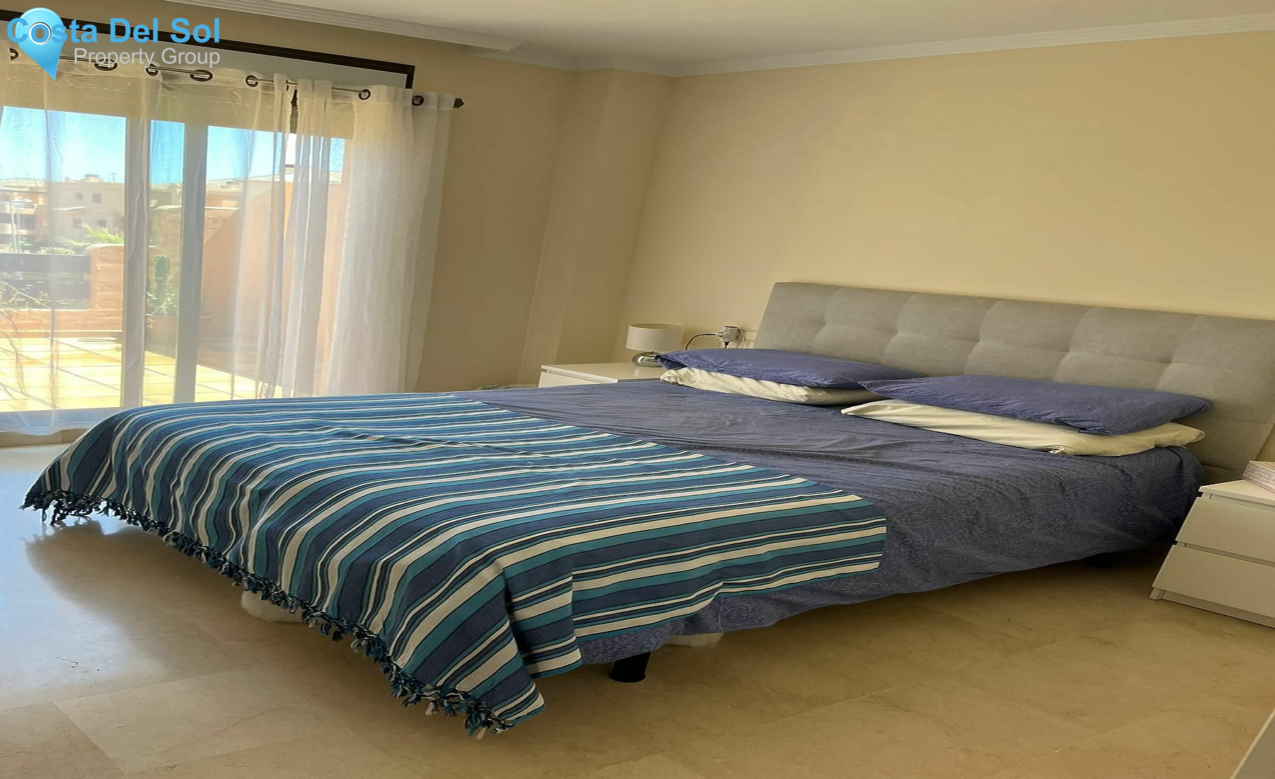 Middle Floor Apartment in Casares Playa-1200044