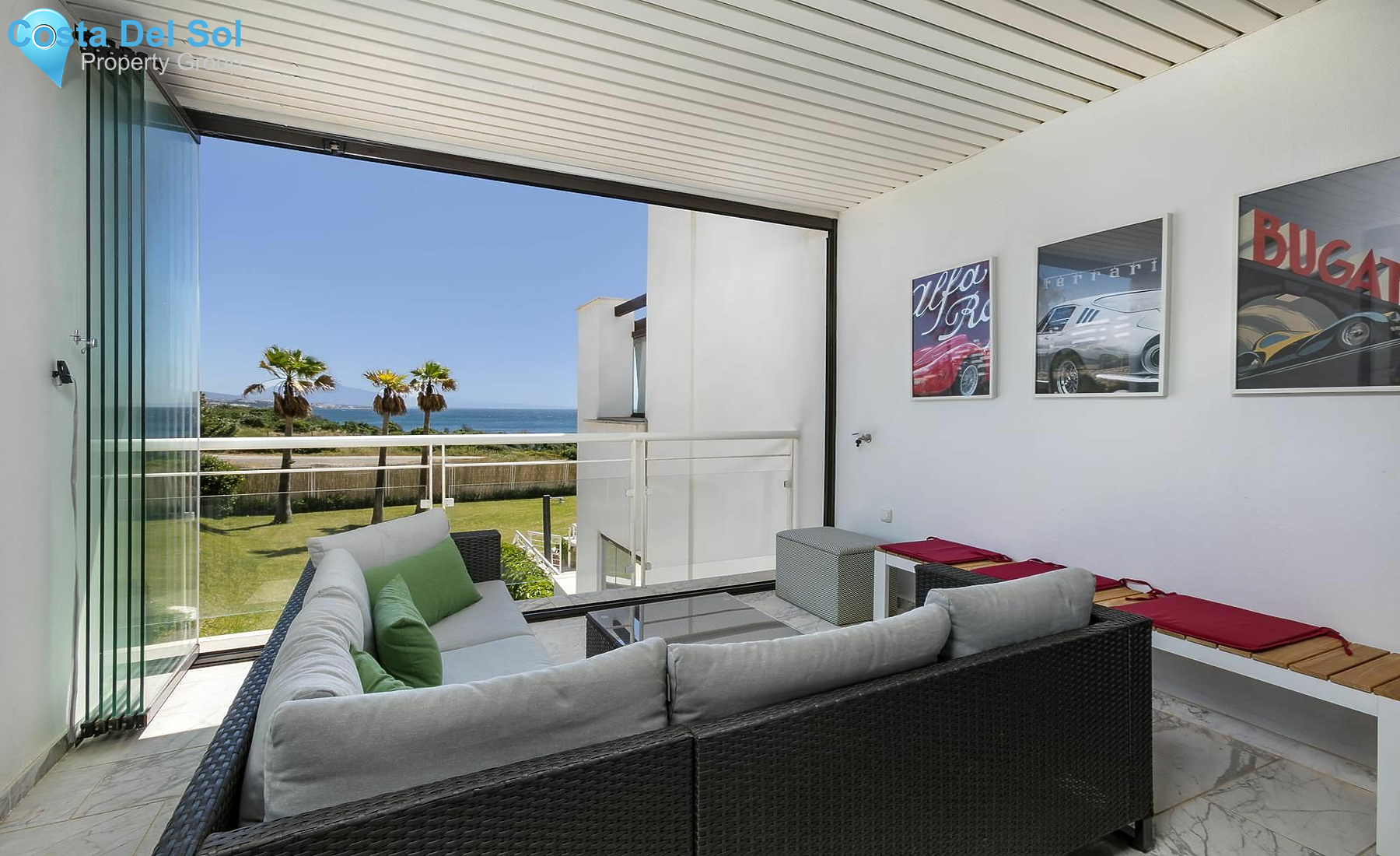 Middle Floor Apartment in Casares Playa