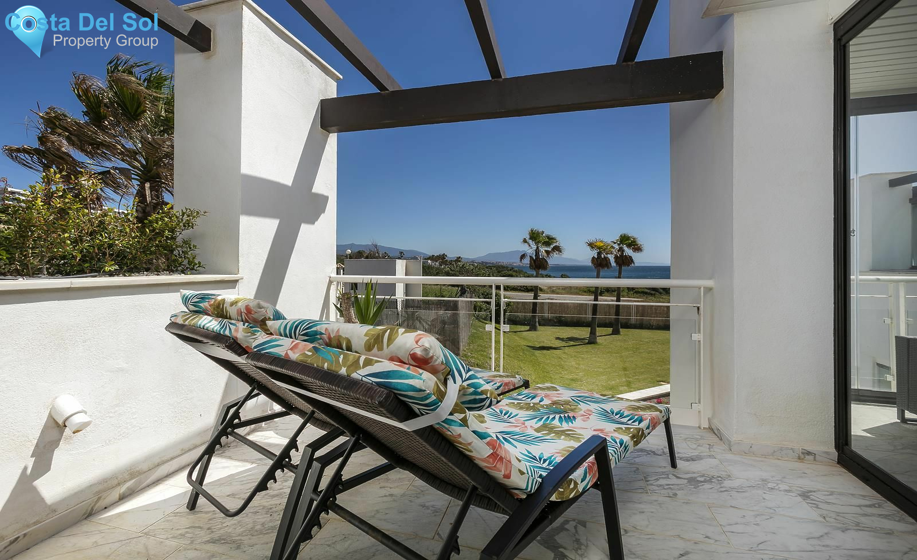 Middle Floor Apartment in Casares Playa-1518492