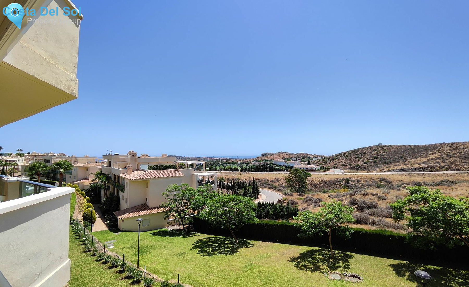 Middle Floor Apartment in Cerros del Aguila-1548087