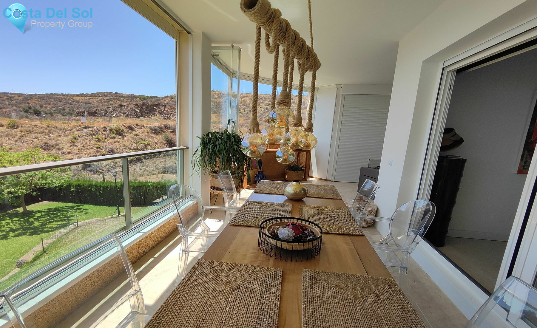 Middle Floor Apartment in Cerros del Aguila-1548073