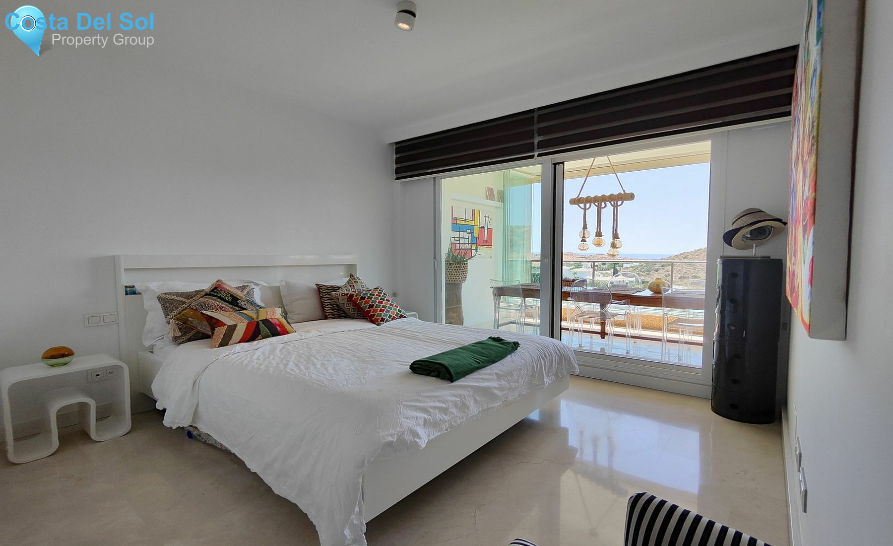 Middle Floor Apartment in Cerros del Aguila-1548074