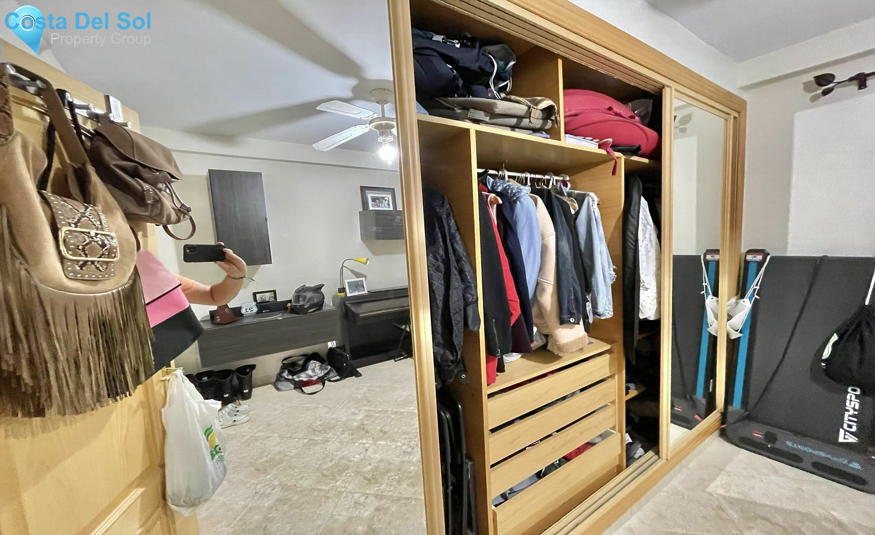 Middle Floor Apartment in Churriana-1157447