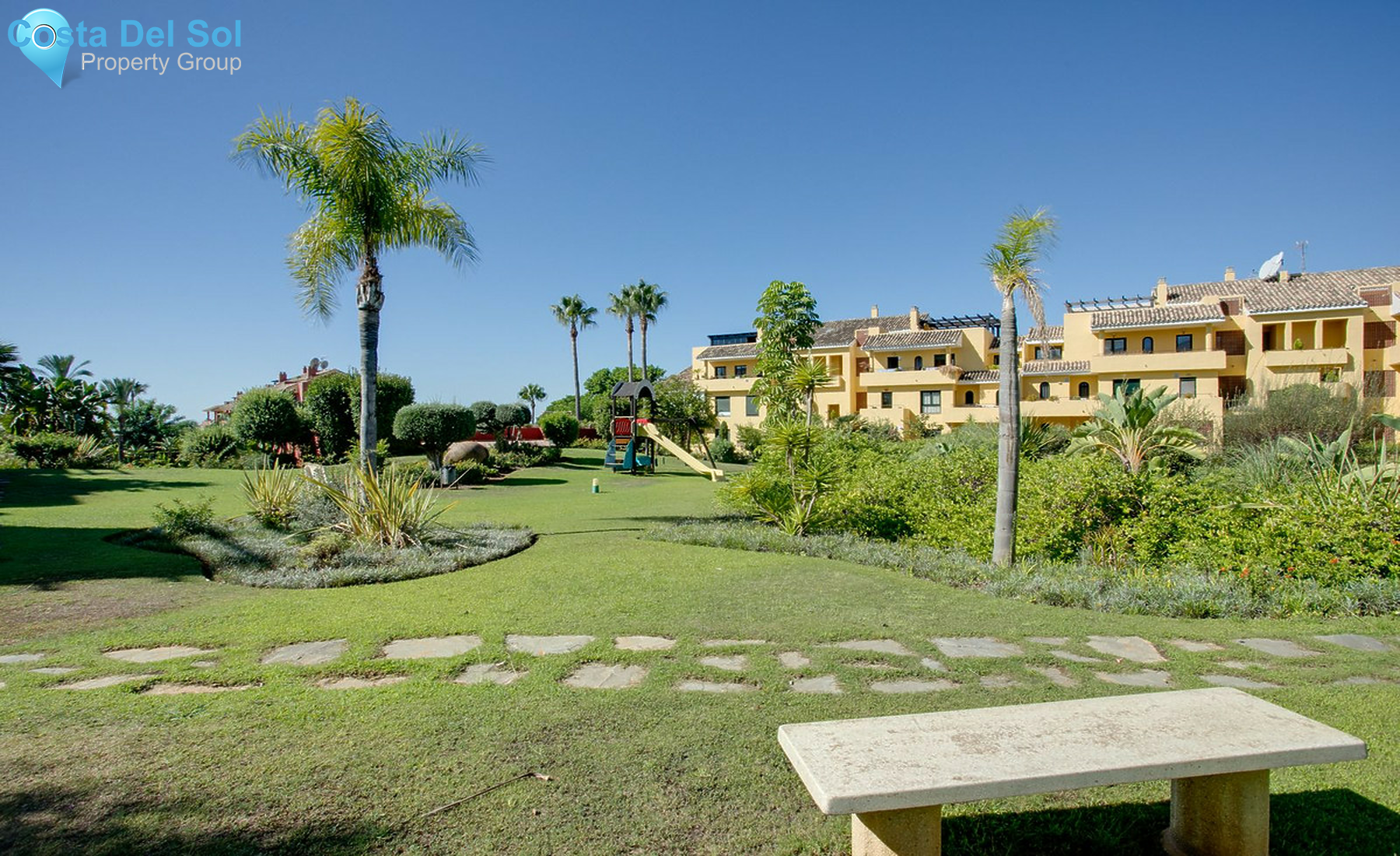 Middle Floor Apartment in Costalita-1414138