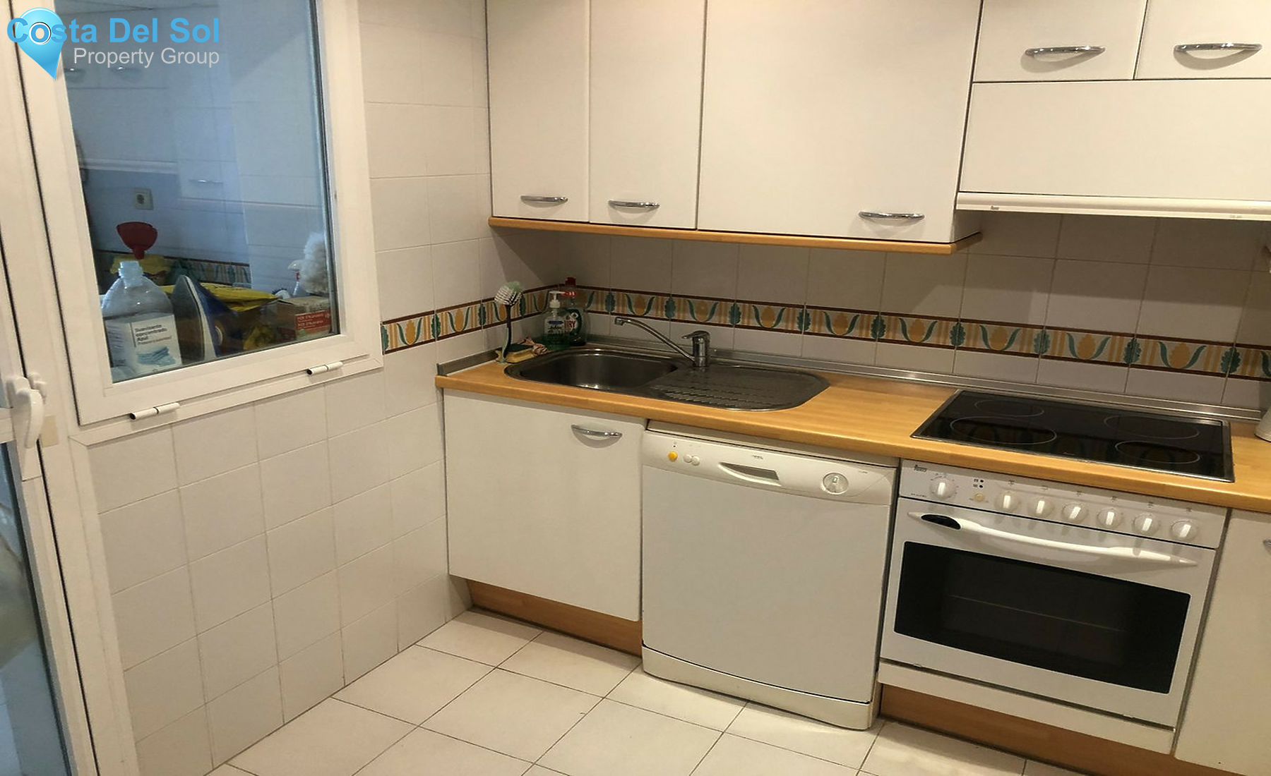 Middle Floor Apartment in Costalita-1526105