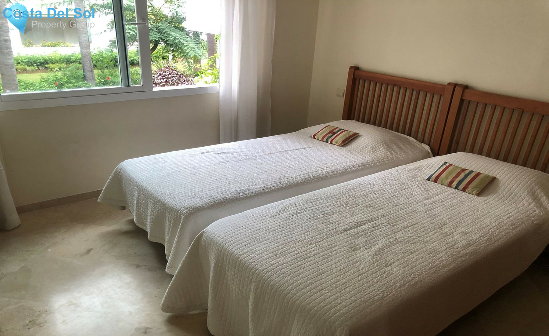 Middle Floor Apartment in Costalita-1526102