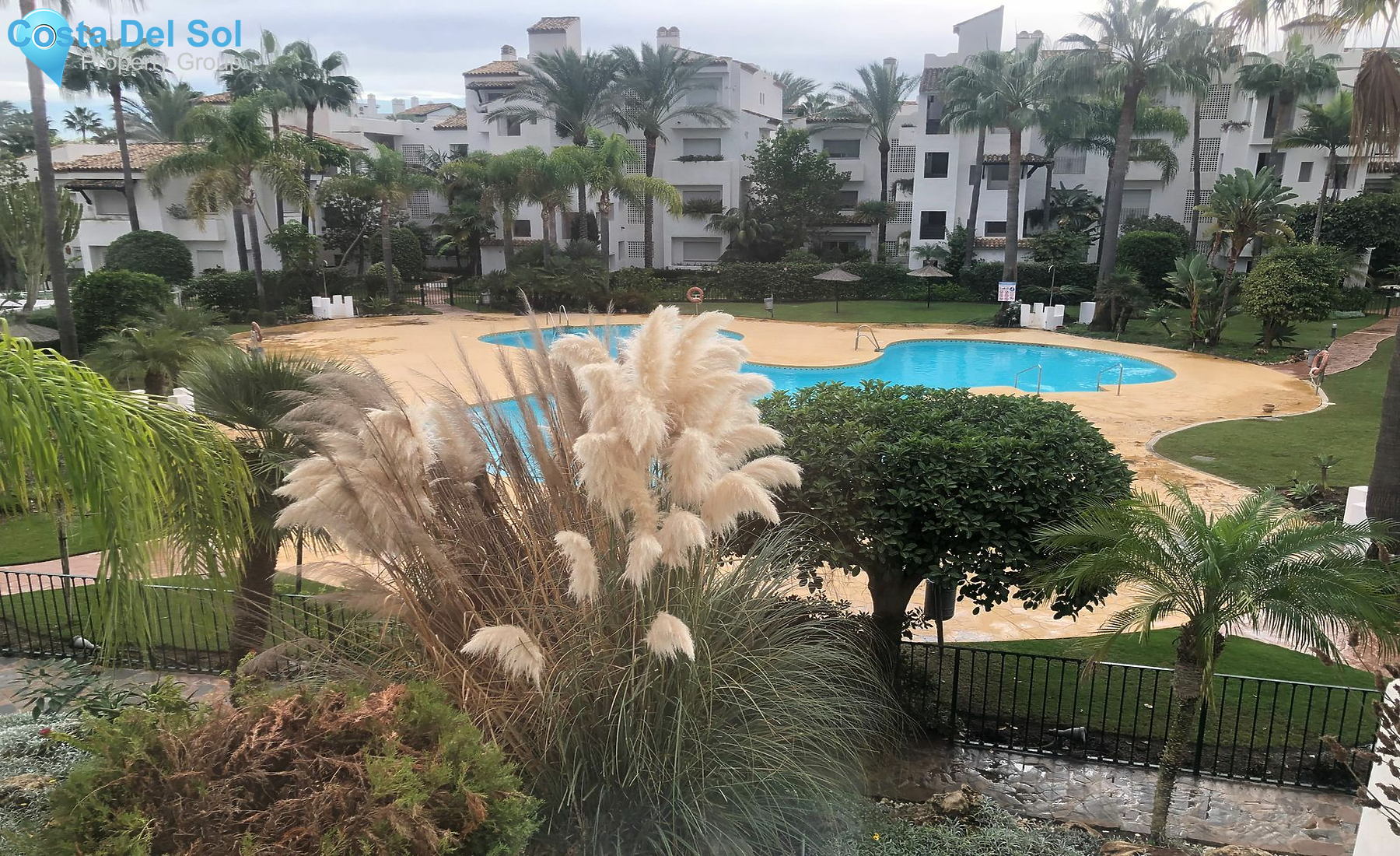 Middle Floor Apartment in Costalita