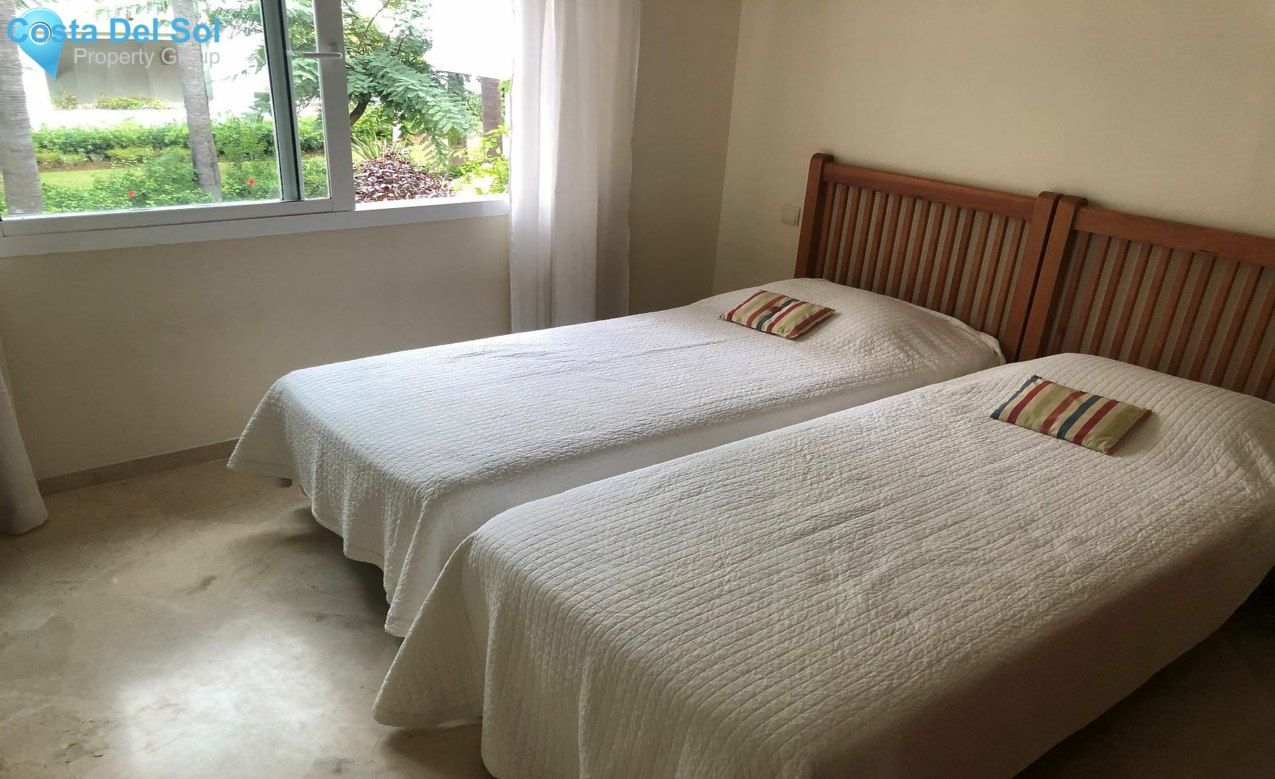 Middle Floor Apartment in Costalita-1546916