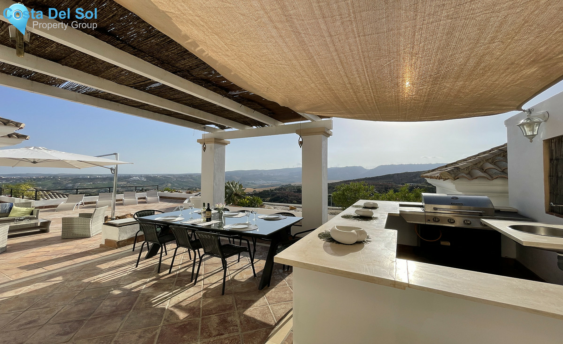 Middle Floor Apartment in Doña Julia-1408647