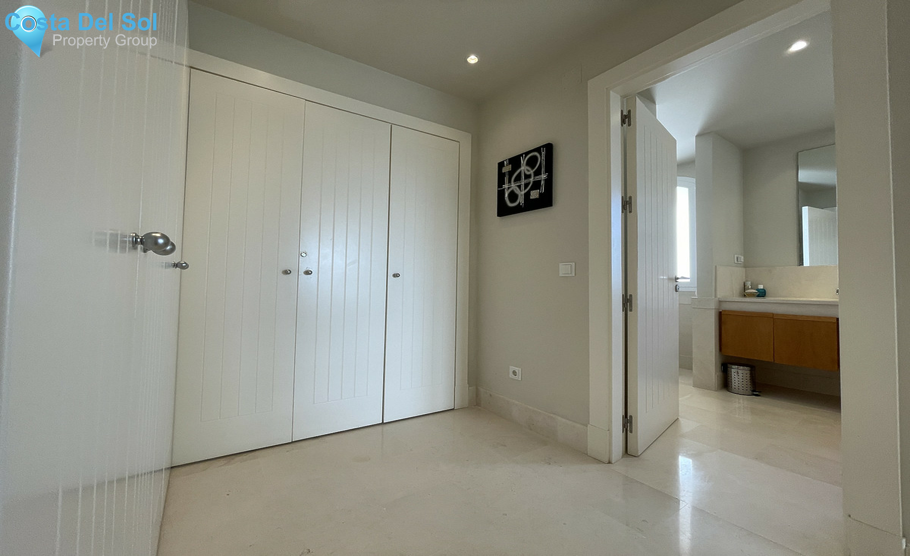 Middle Floor Apartment in Doña Julia-1408652