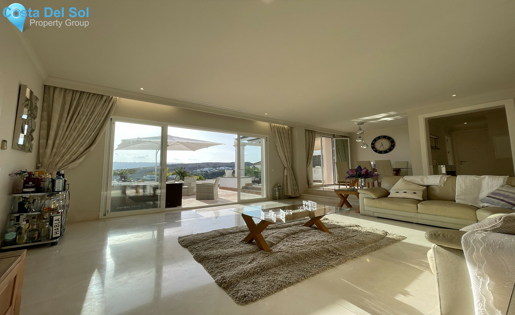 Middle Floor Apartment in Doña Julia-1408637