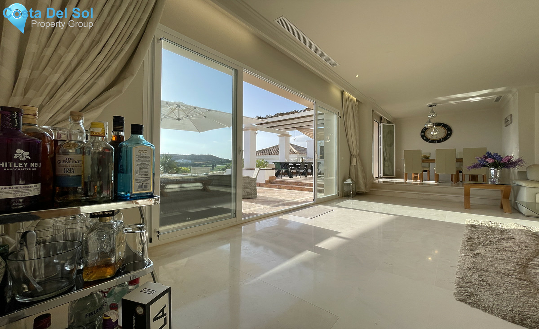 Middle Floor Apartment in Doña Julia-1408639