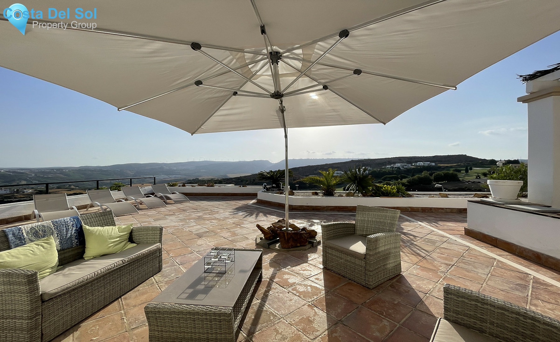 Middle Floor Apartment in Doña Julia-1408643