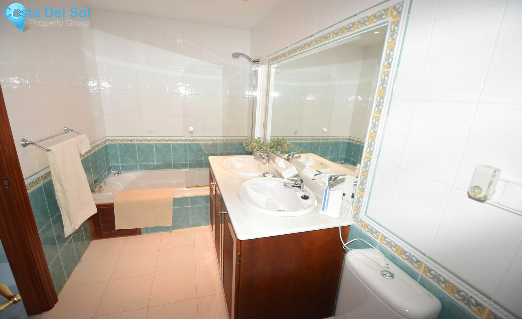 Middle Floor Apartment in El Chaparral-1519260