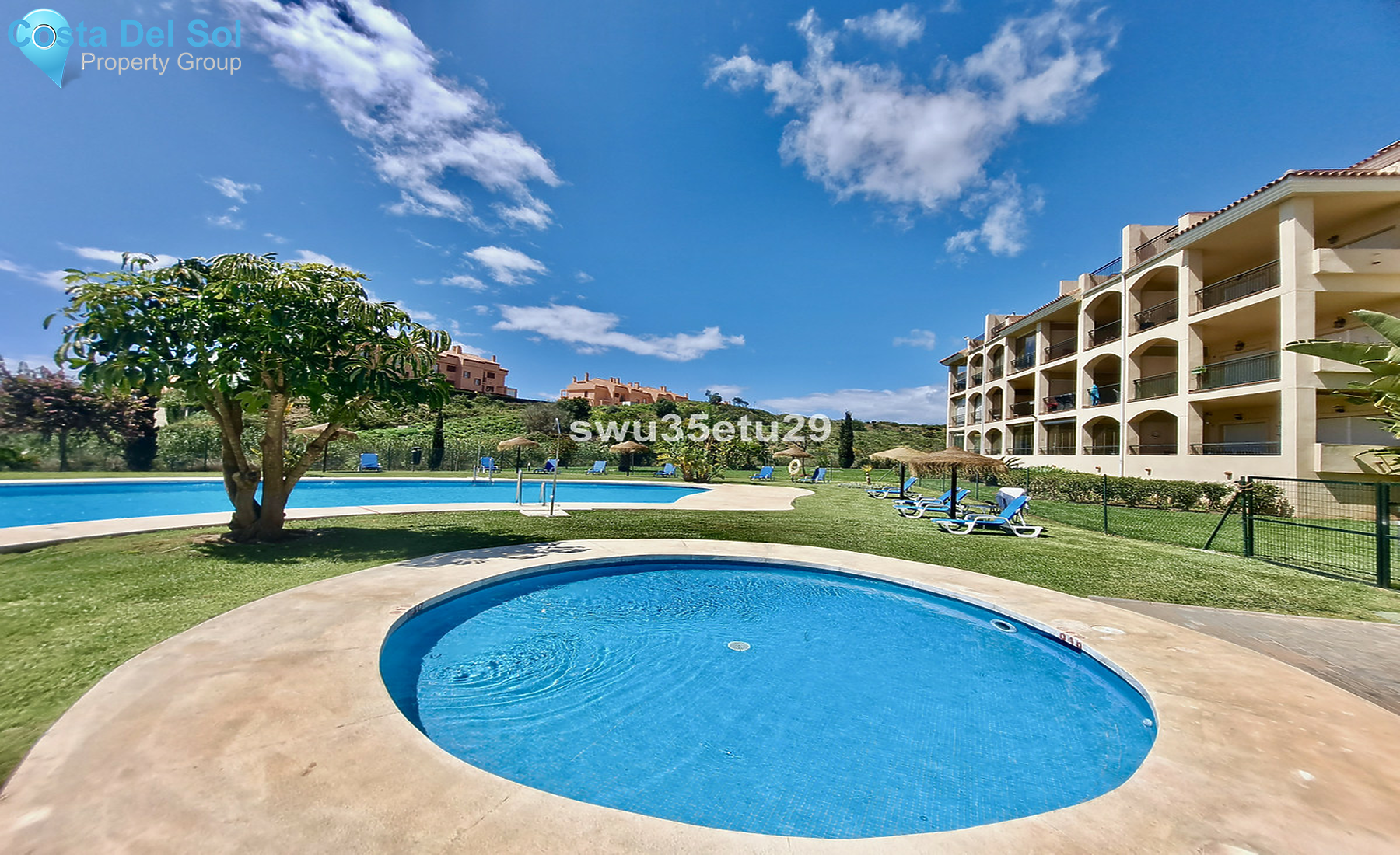 Middle Floor Apartment in El Faro-1298605