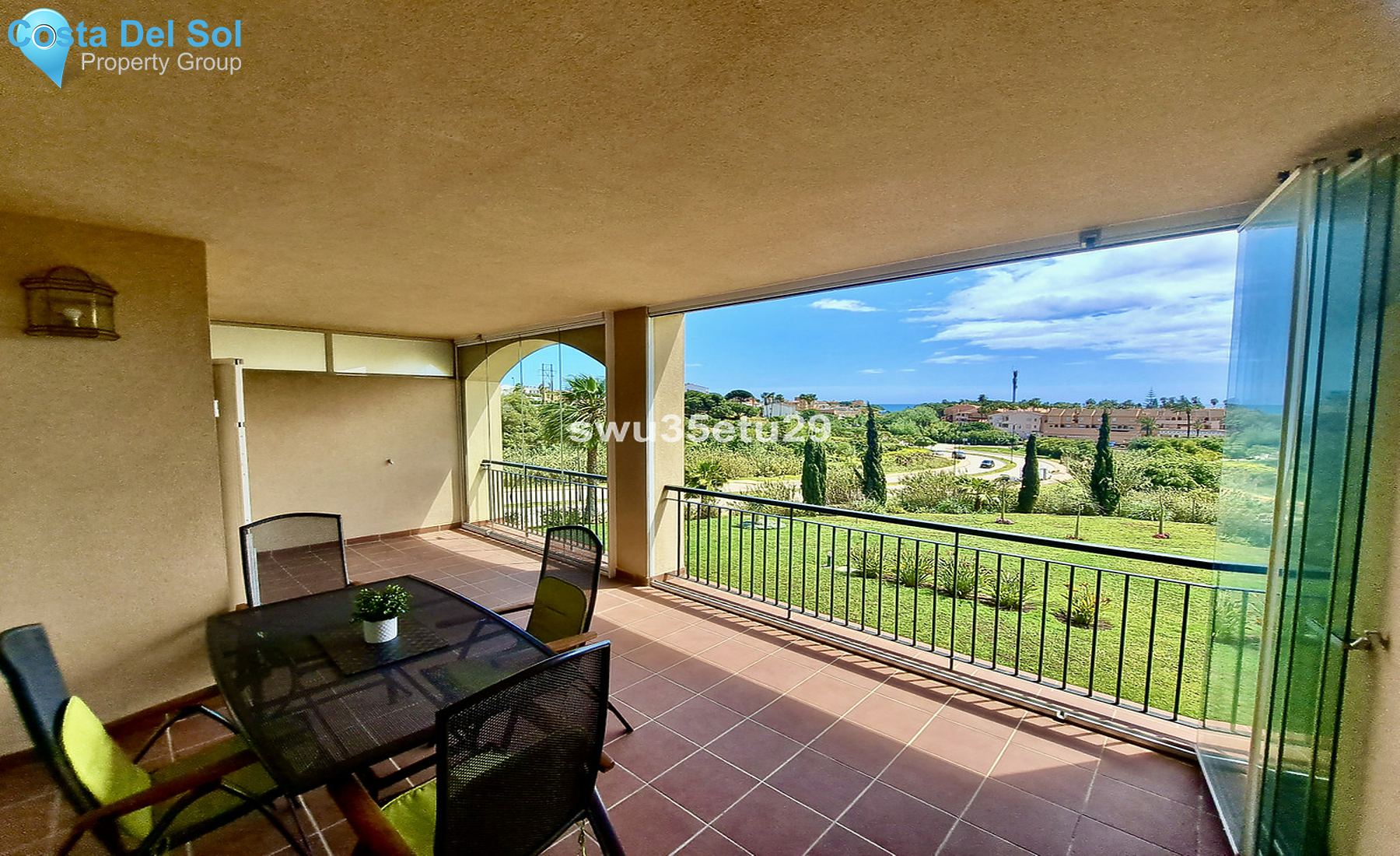 Middle Floor Apartment in El Faro-1298599