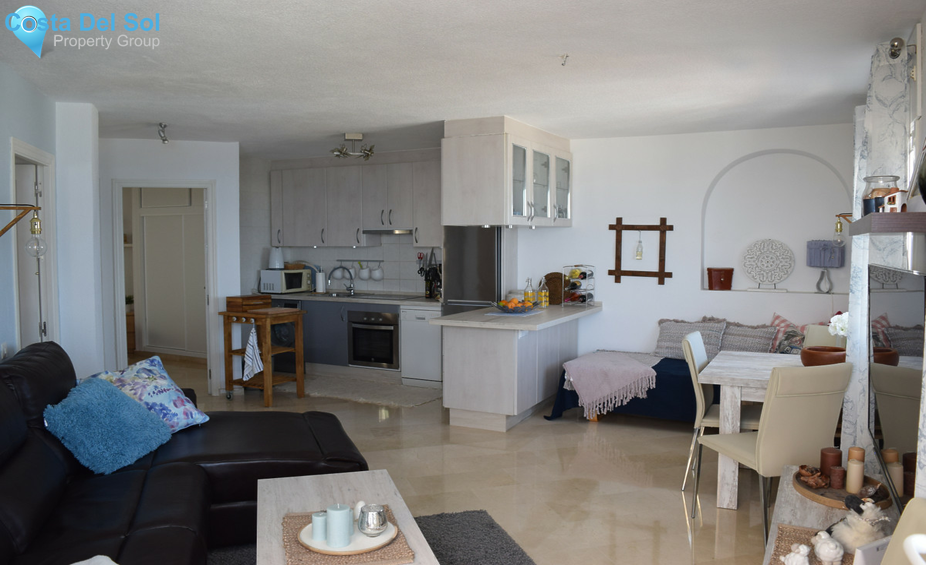 Middle Floor Apartment in El Faro-1304743