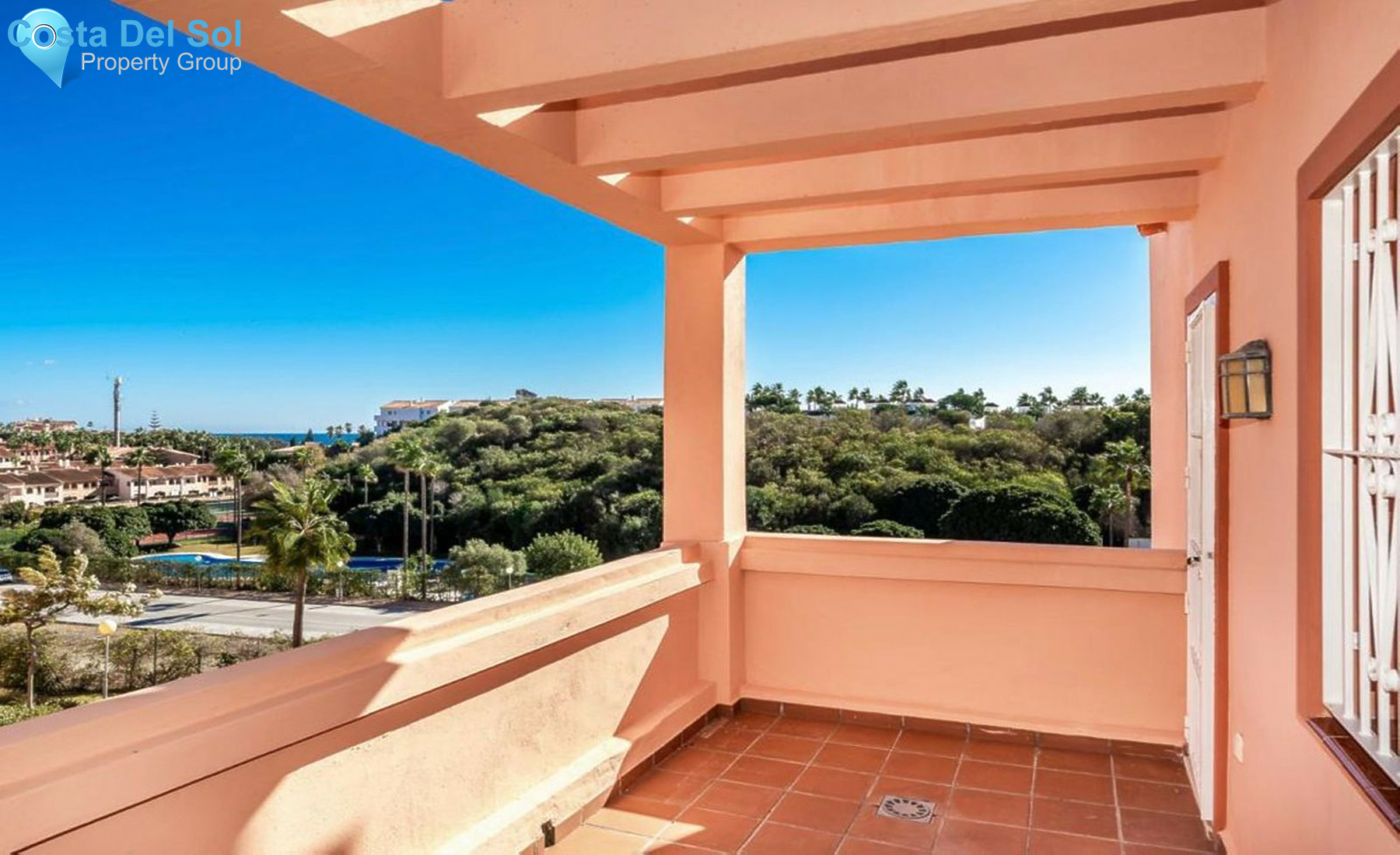 Middle Floor Apartment in El Faro-1455226