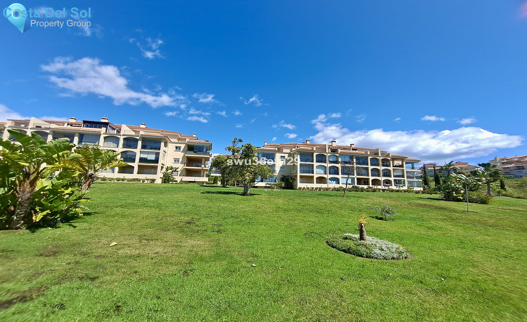 Middle Floor Apartment in El Faro-1388534