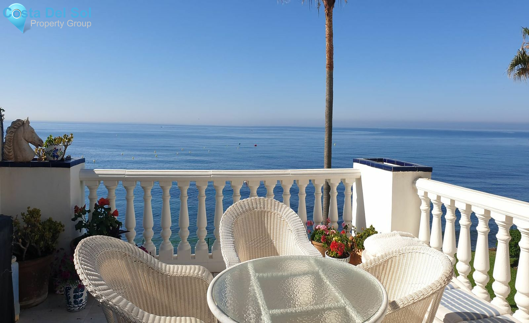 Middle Floor Apartment in El Faro-1430396