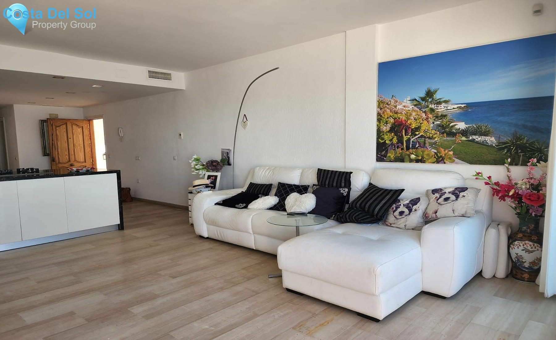 Middle Floor Apartment in El Faro-1430397