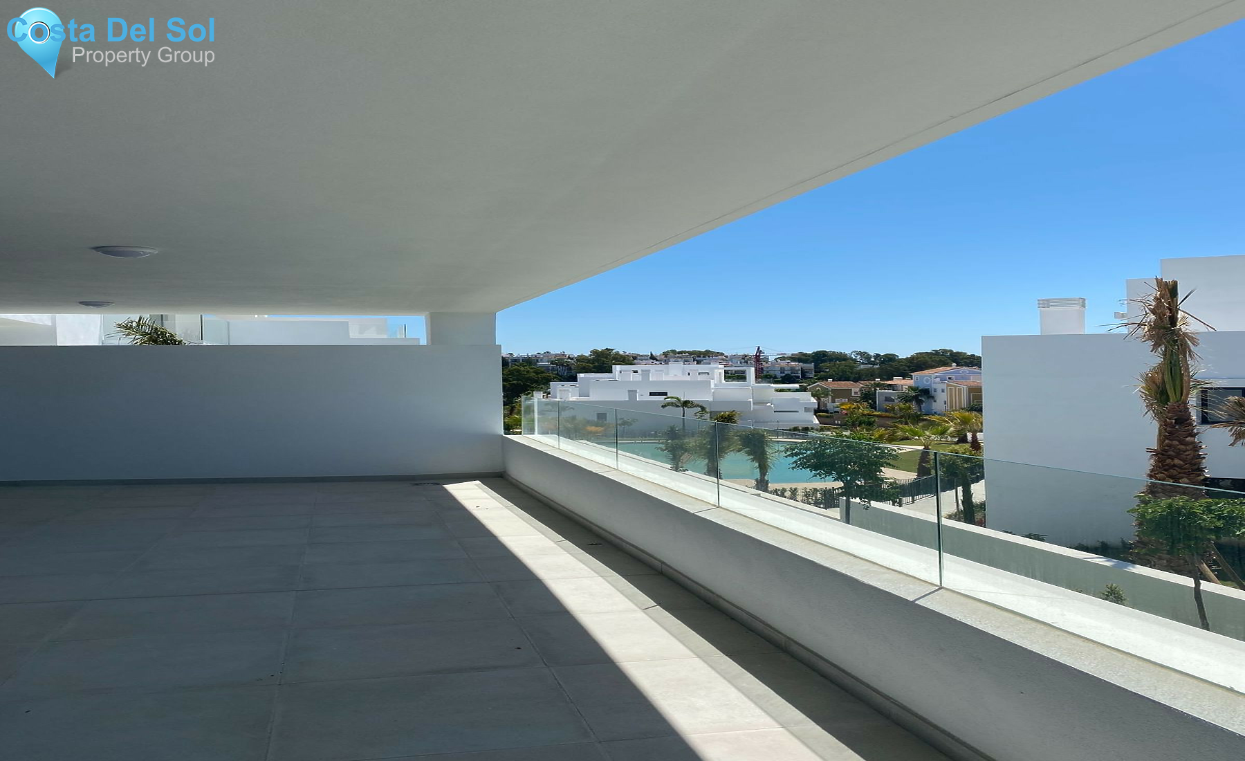 Middle Floor Apartment in El Paraiso-1284405