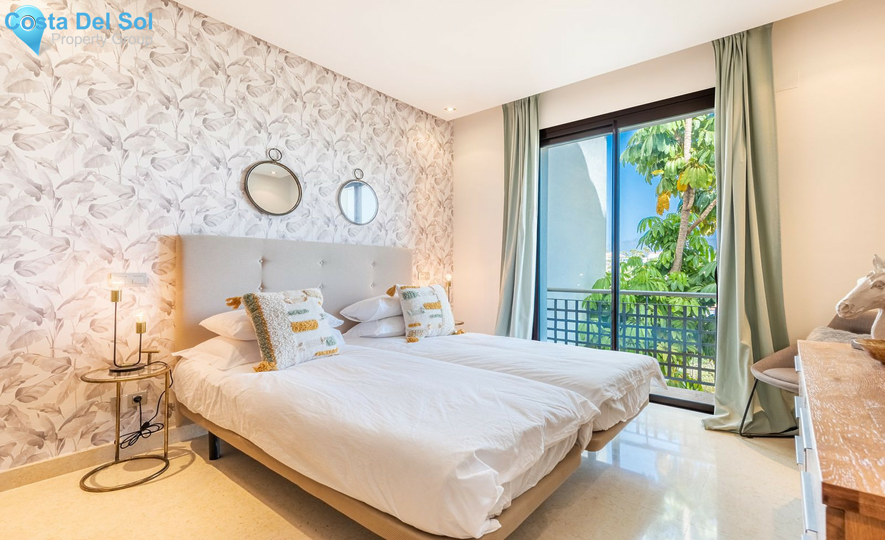 Middle Floor Apartment in El Paraiso-1456066