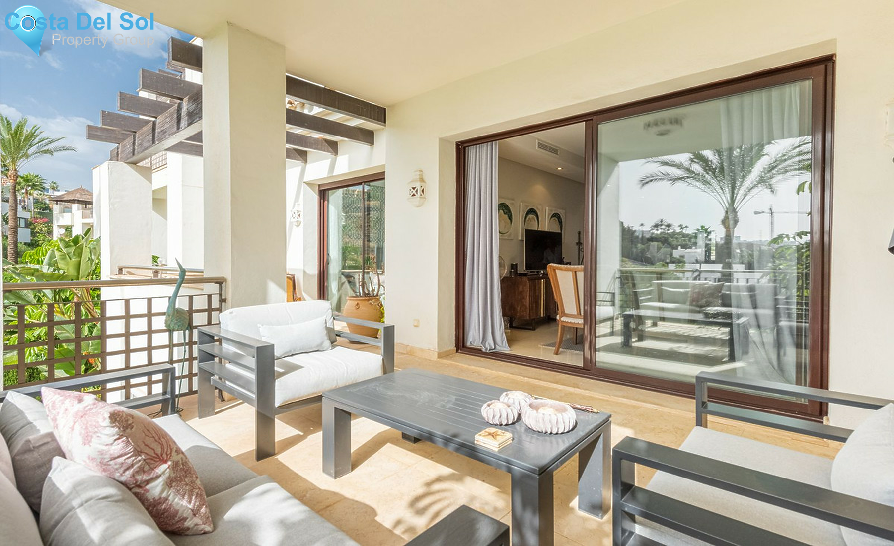 Middle Floor Apartment in El Paraiso-1456055