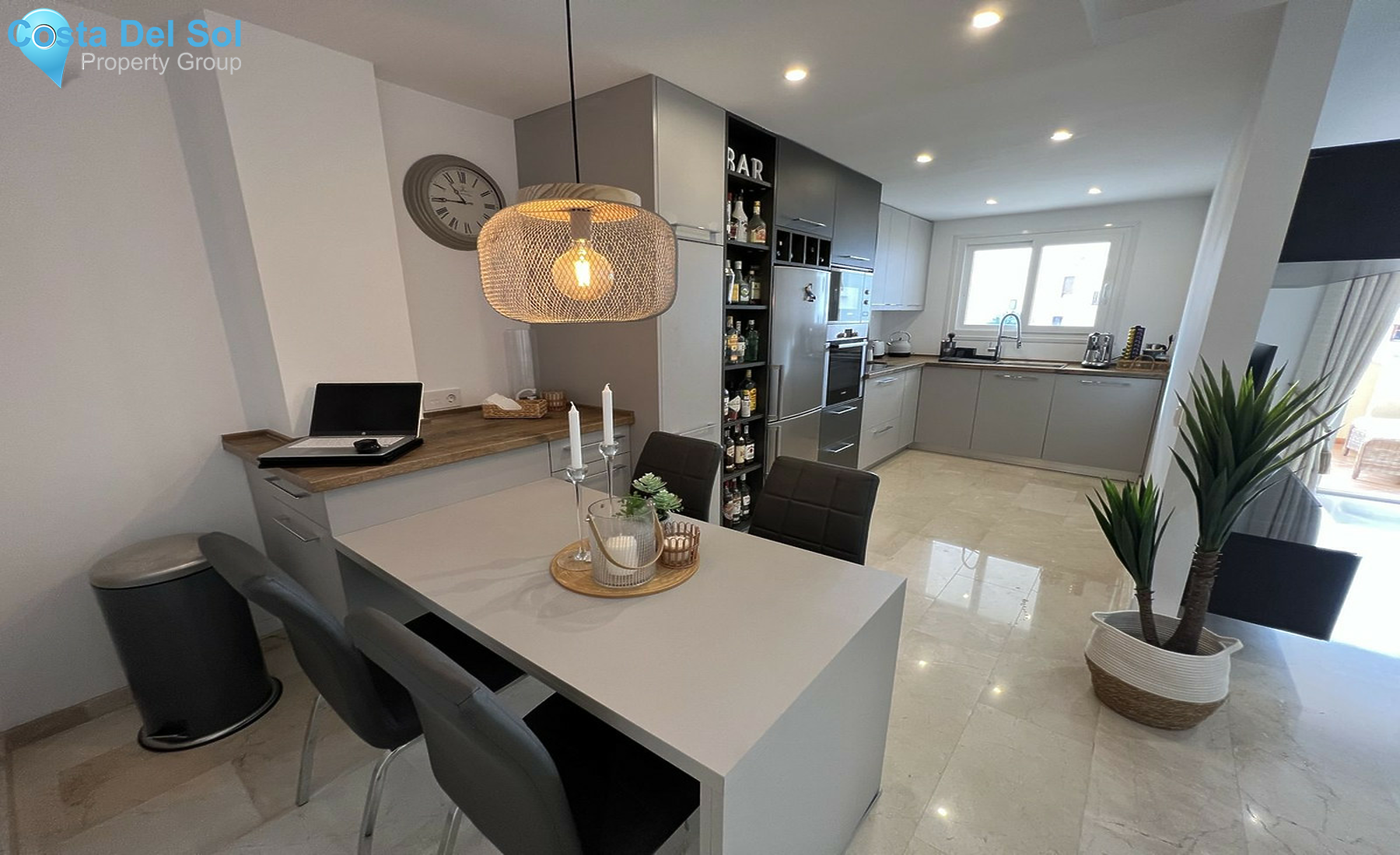 Middle Floor Apartment in El Paraiso-1479892