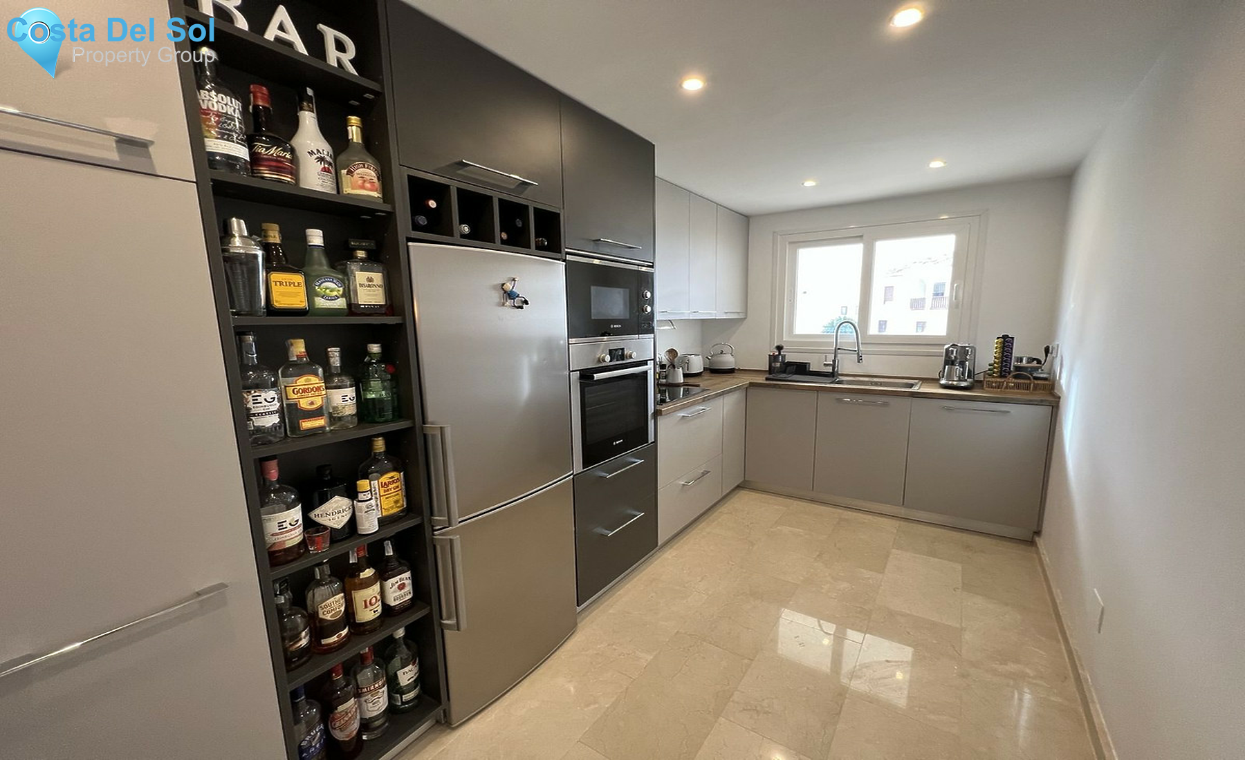 Middle Floor Apartment in El Paraiso-1479894