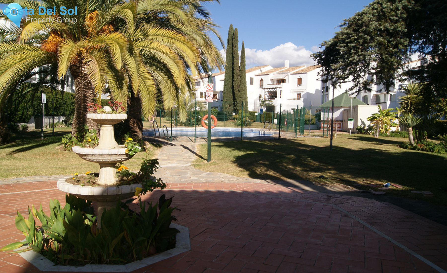 Middle Floor Apartment in El Paraiso-697997