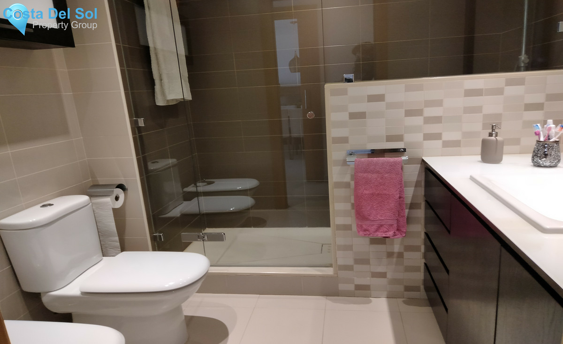 Middle Floor Apartment in El Paraiso-703634