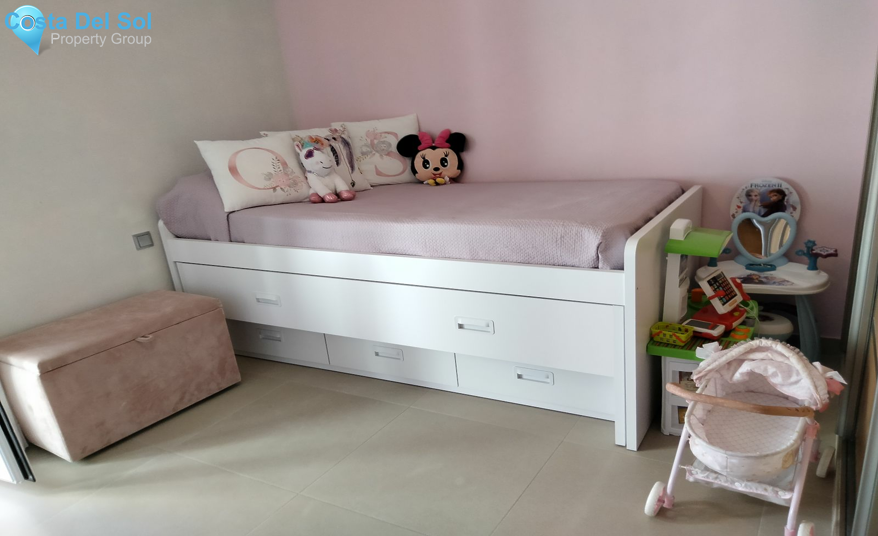 Middle Floor Apartment in El Paraiso-1157089