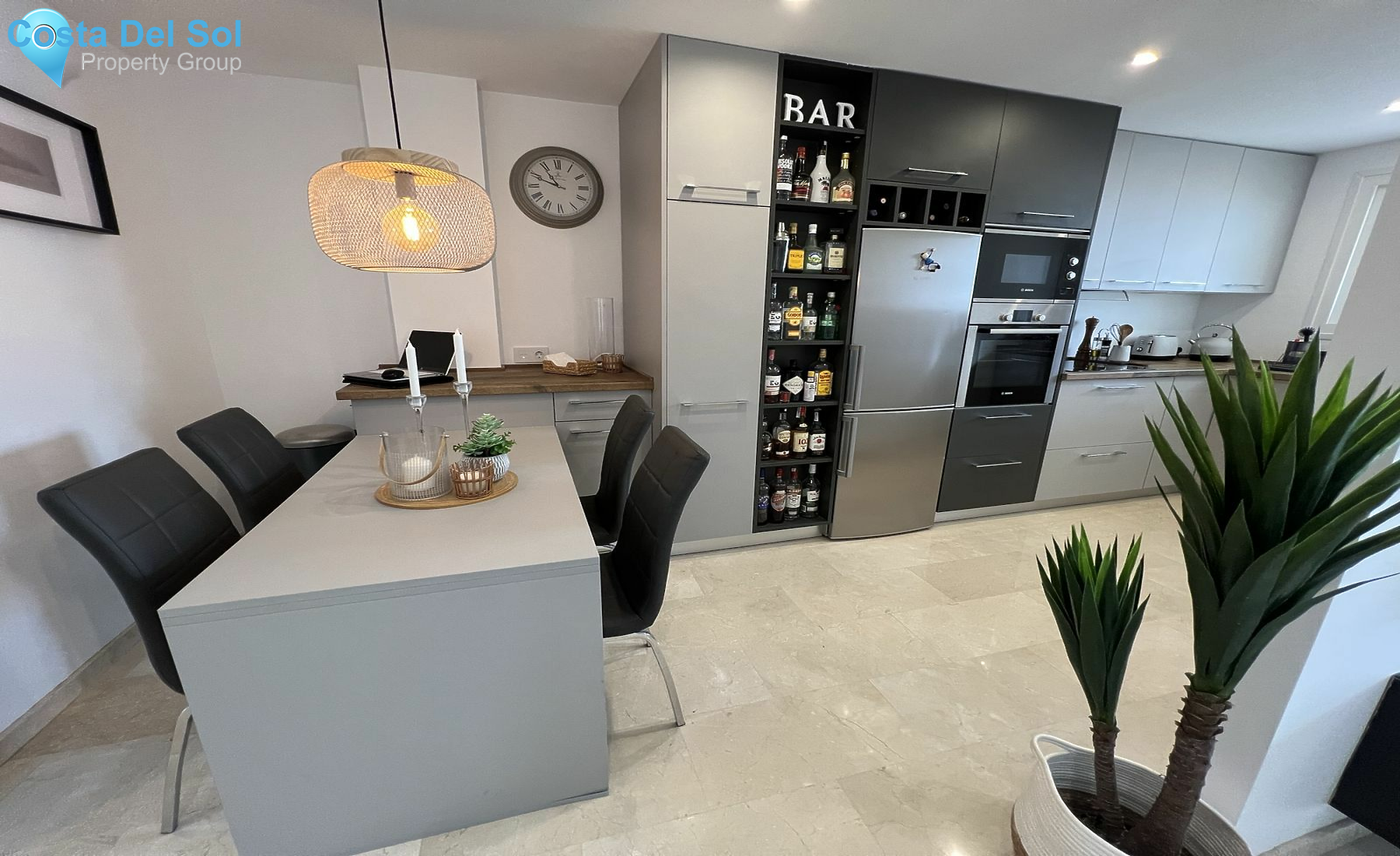 Middle Floor Apartment in El Paraiso-1484581