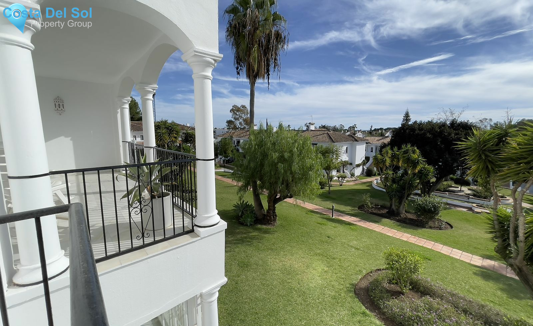 Middle Floor Apartment in El Paraiso-1530805