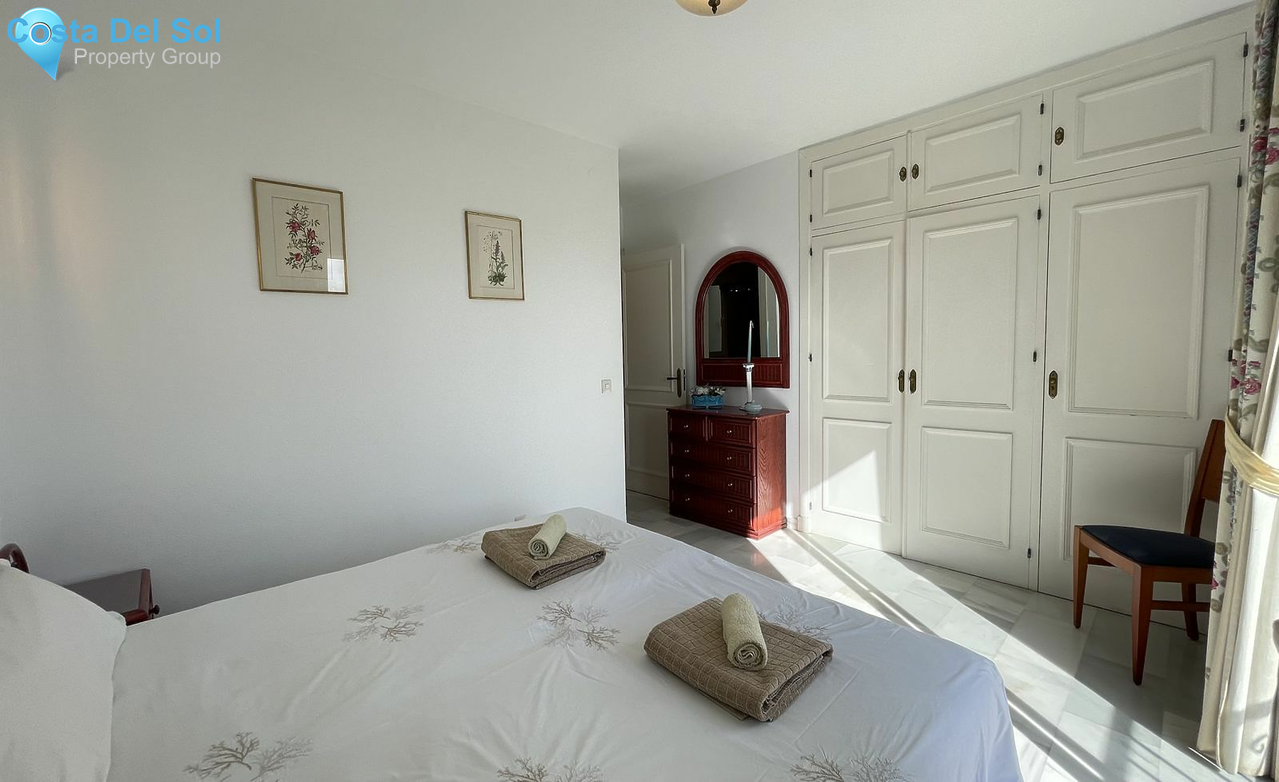 Middle Floor Apartment in El Paraiso-1530808