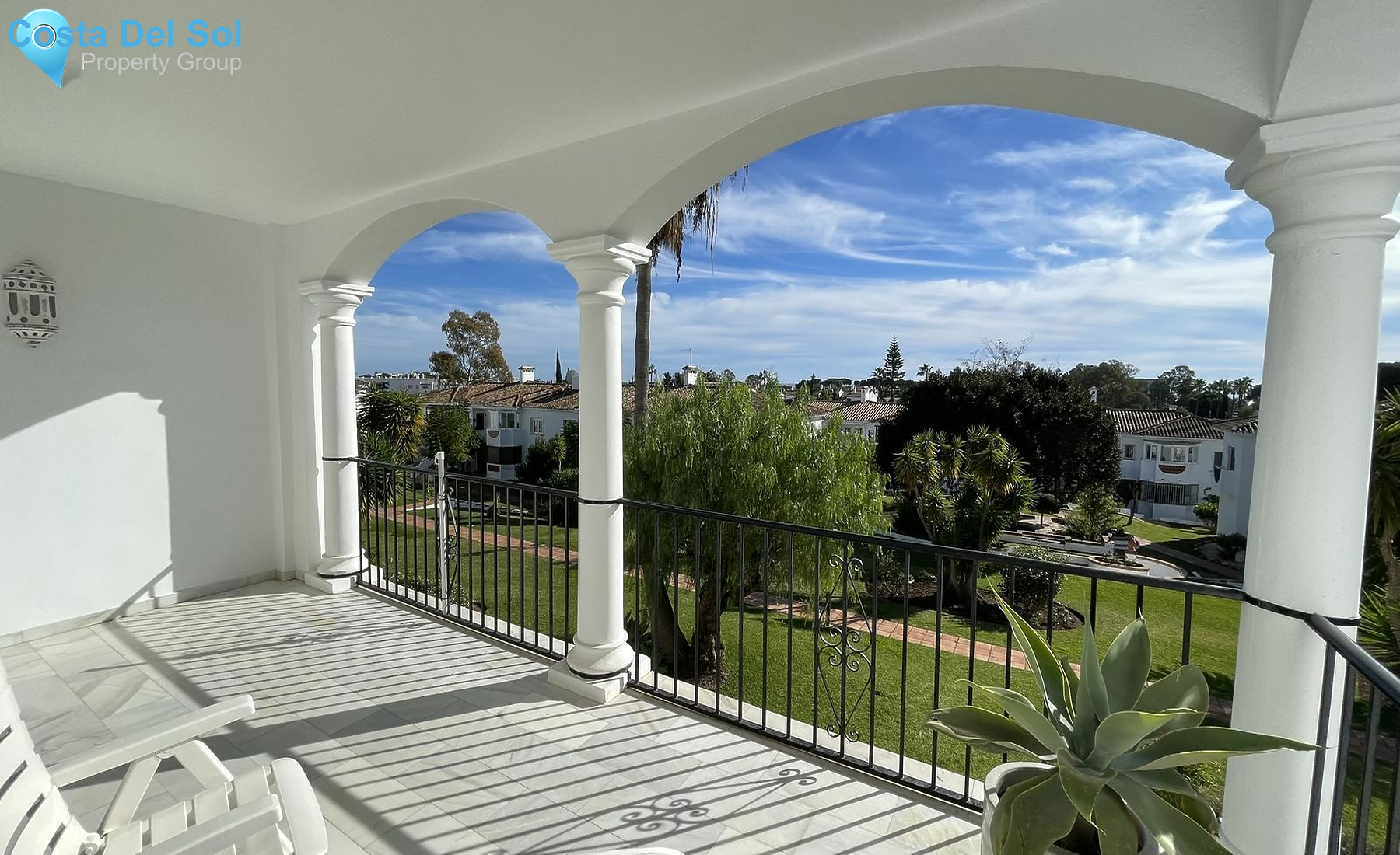 Middle Floor Apartment in El Paraiso-1530809