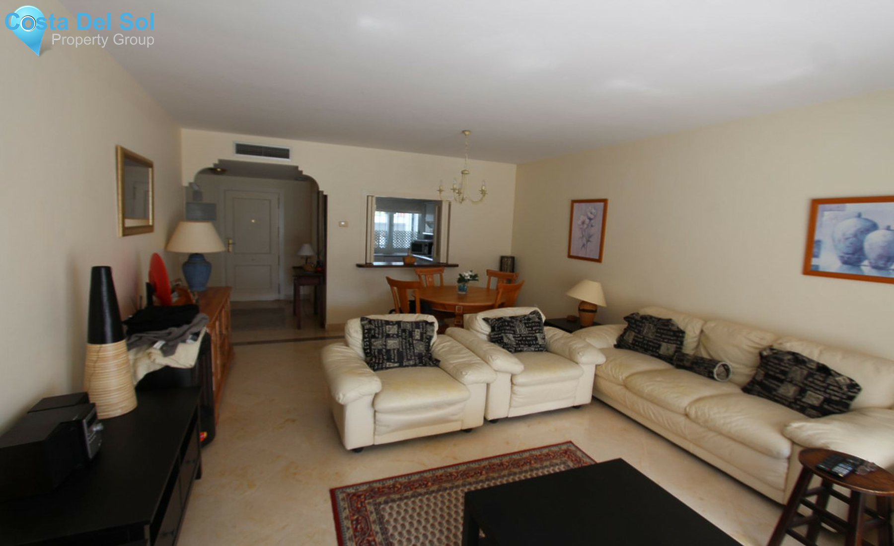 Middle Floor Apartment in El Presidente-1503674