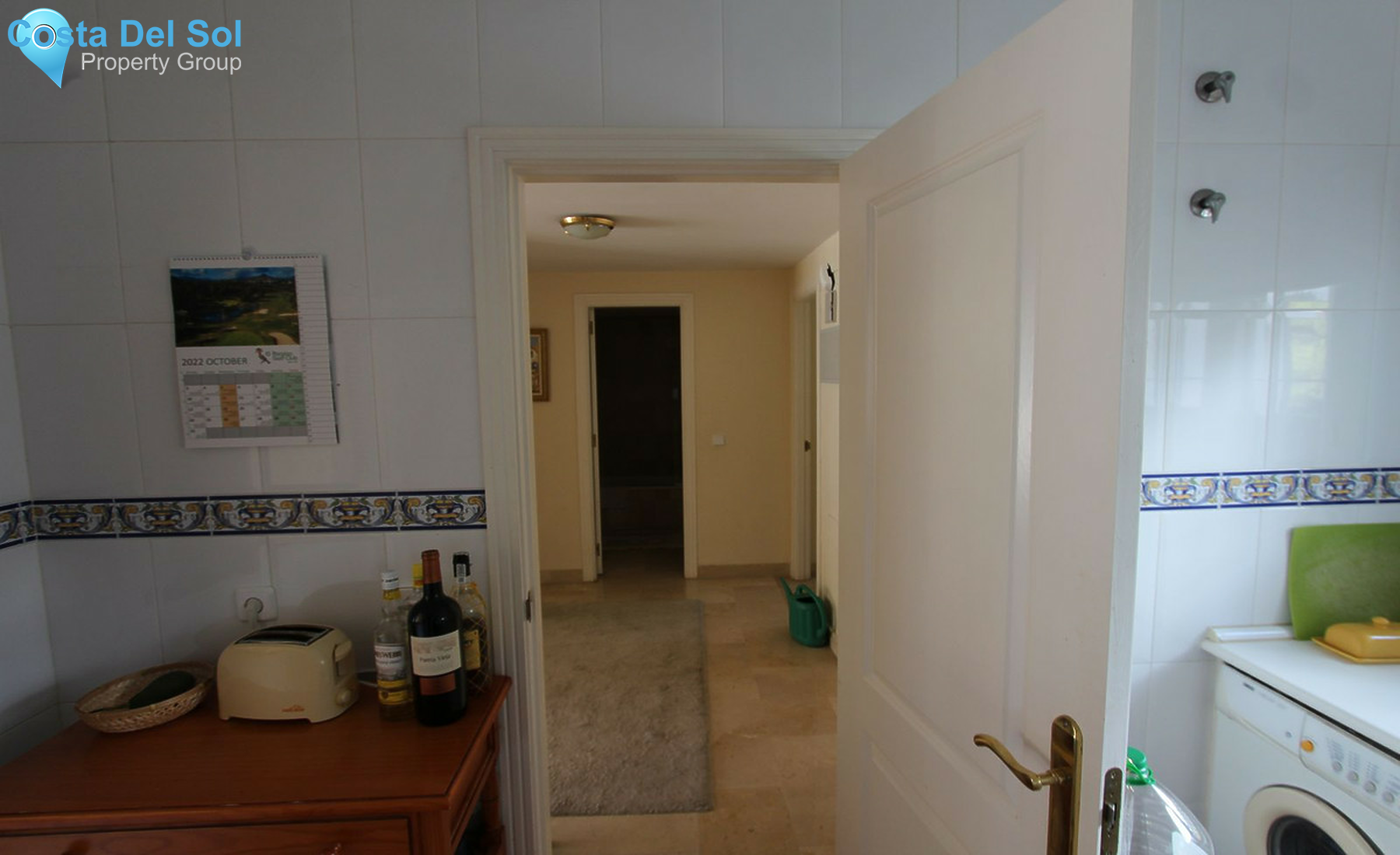 Middle Floor Apartment in El Presidente-1503676