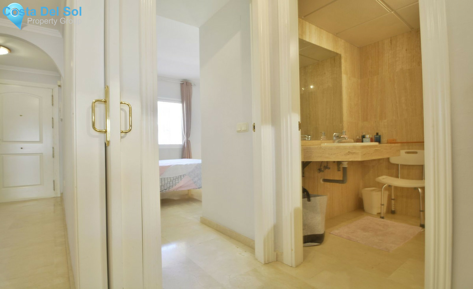 Middle Floor Apartment in Elviria-1255609